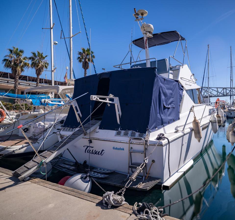 Готель Spacious And Charming Boat In Port Forum Сан-Адріа-де-Бесос Екстер'єр фото
